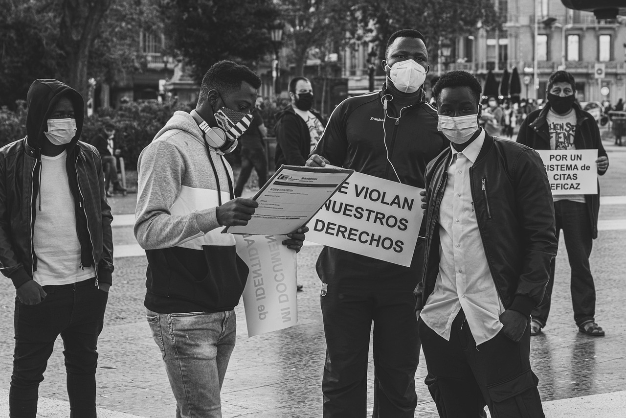 erforschen sie die verschiedenen facetten der zensur, ihre auswirkungen auf die meinungsfreiheit und die gesellschaft sowie die aktuellen trends und herausforderungen in einer zunehmend digitalisierten welt.